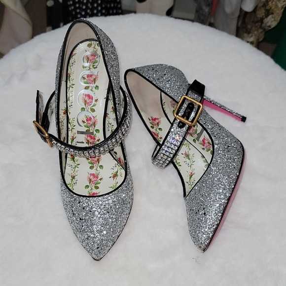 gucci silver heels